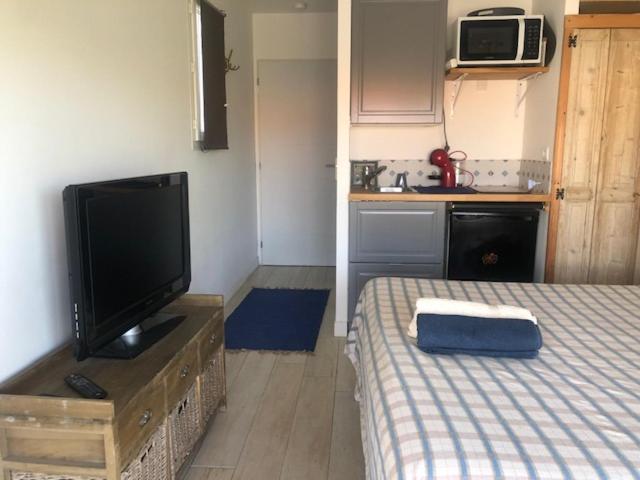 Ma Cabane De Pecheur Pieds Dans L'Eau - Lit Queen Size Saint-Mandrier-sur-Mer Exterior photo